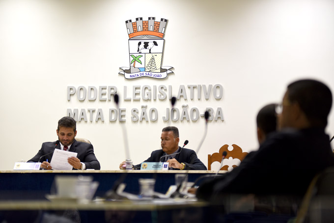Câmara rejeita projeto que reestrutura cargos e salários da Prefeitura 