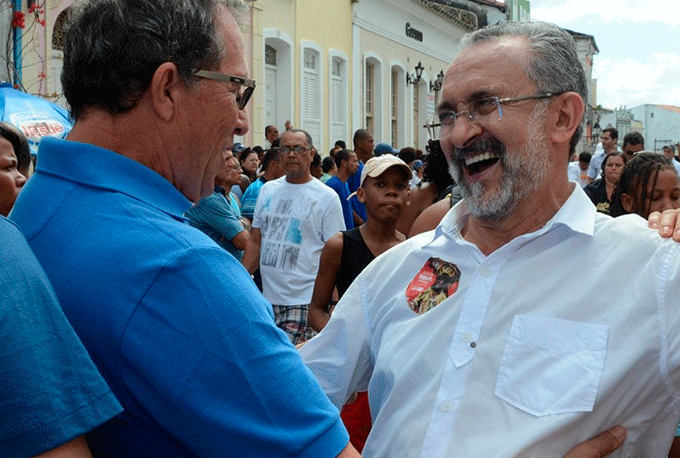 TCM multa em R$ 10 mil Ademar Delgado