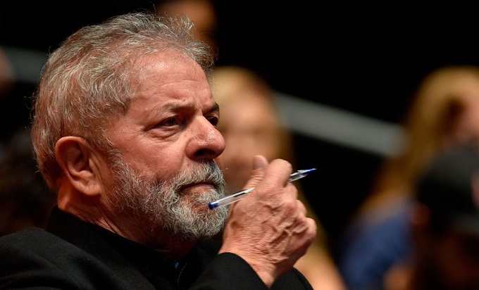 Sem Lula, Jair Bolsonaro lidera com 19%, aponta Datafolha