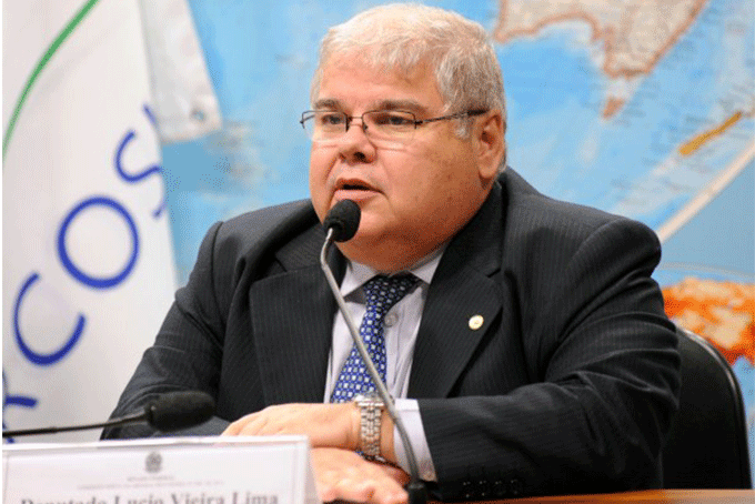 Cassação de Lúcio Vieira Lima volta à pauta na Câmara na quarta