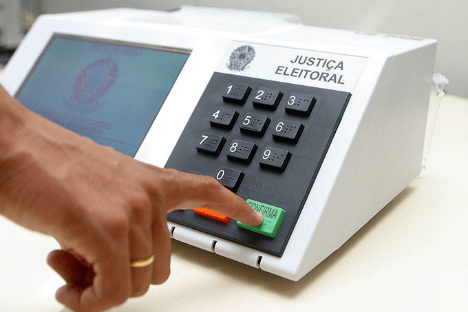 Senado tenta aumentar o papel das rádios comunitárias