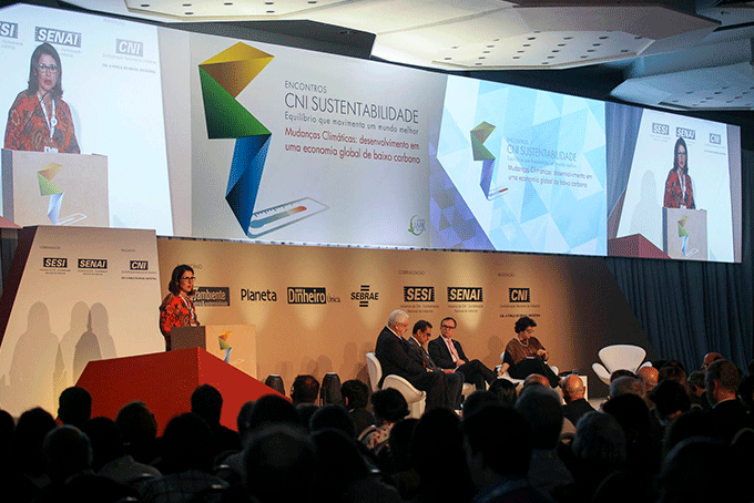 Presidenciáveis apresentam planos para a economia em evento 