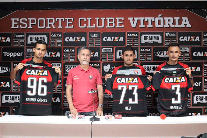 Três reforços são apresentados oficialmente na Toca do Leão