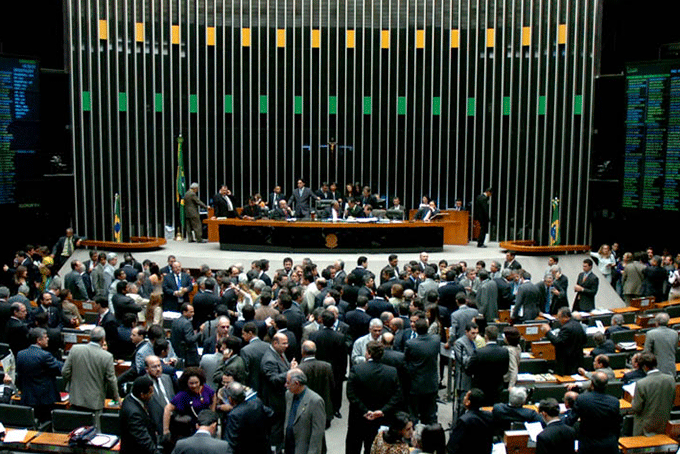 Câmara aprova isenção de energia para famílias de baixa renda