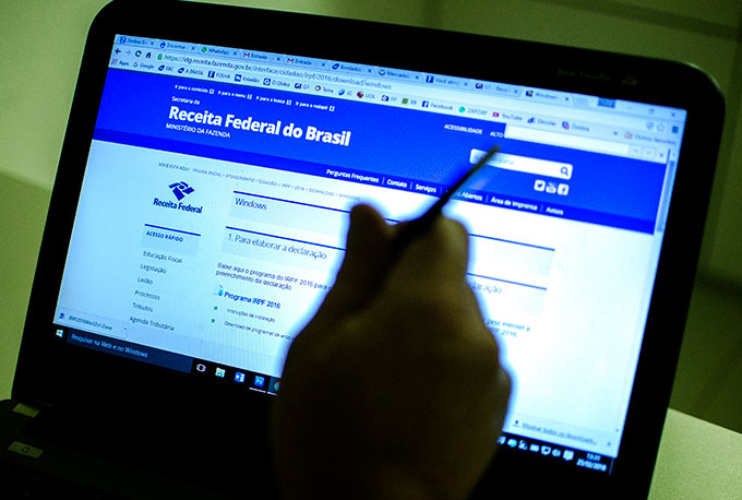 Receita libera 2° lote de restituição do Imposto de Renda 