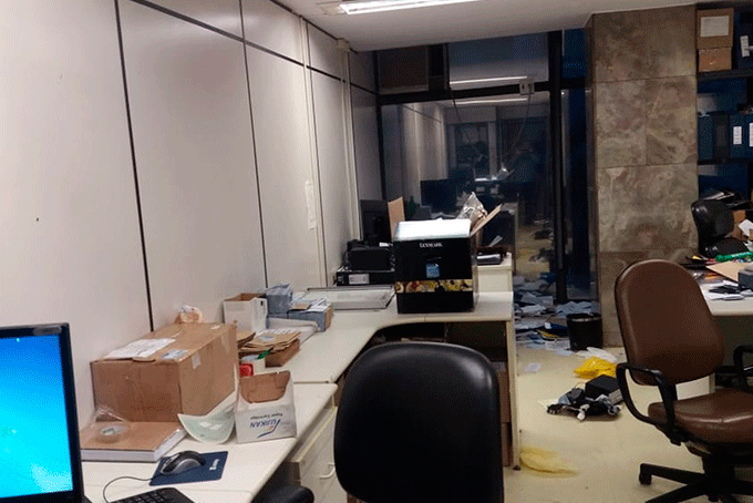 Ministério do Trabalho é invadido e amanhece com salas reviradas