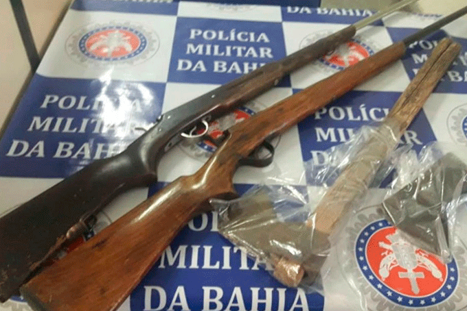 Jovem mata pai e enterra corpo com ajuda da mãe 