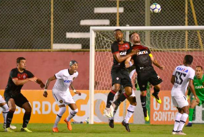 Vitória bate o Sport por 1 a 0 e se afasta do Z-4