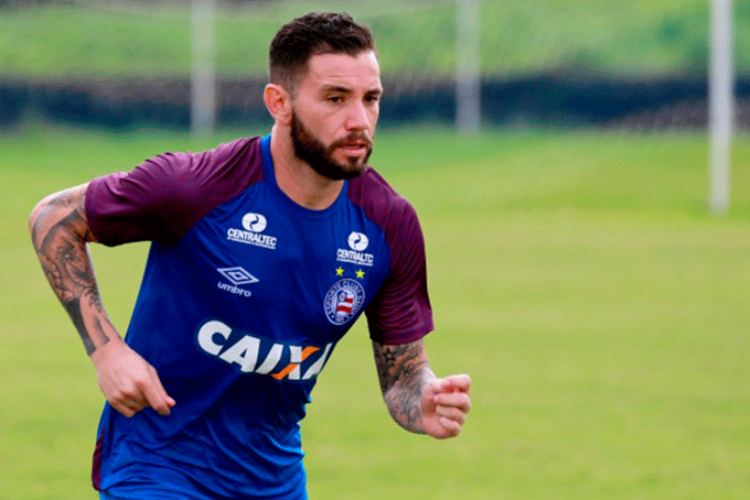 Bahia confirma venda de Mena para o Racing, da Argentina