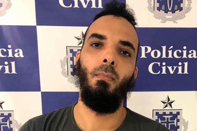 Homem diz que fazia ato obsceno para 'ativar testosterona' durante musculação