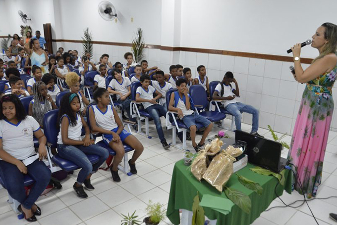  Alunos produziram Revista Virtual sobre diversidade botânica 