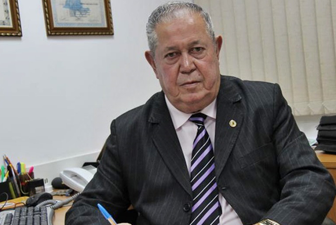 Prefeito de cidade baiano é acionado na Justiça pela prática de nepotismo