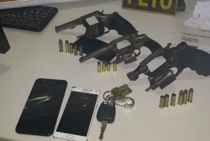 Trio morre em confronto com a PM após assaltar pedestres