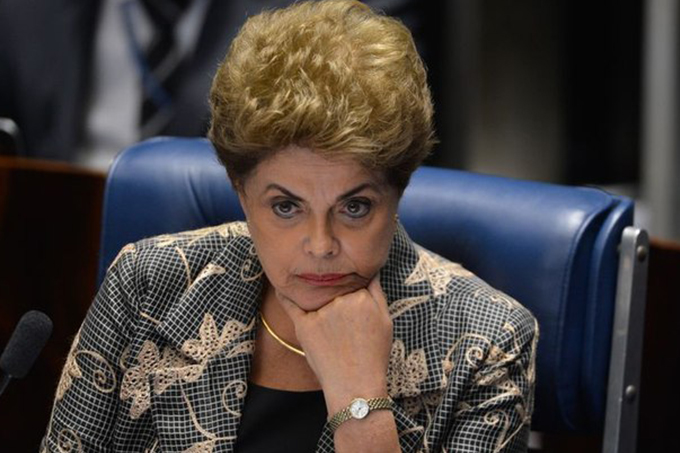 MBL quer que Justiça barre candidatura de Dilma ao Senado 