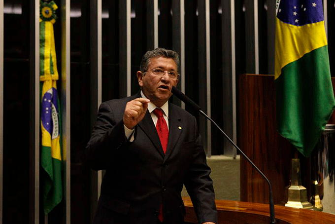 MPF pede impugnação da candidatura de Luiz Caetano