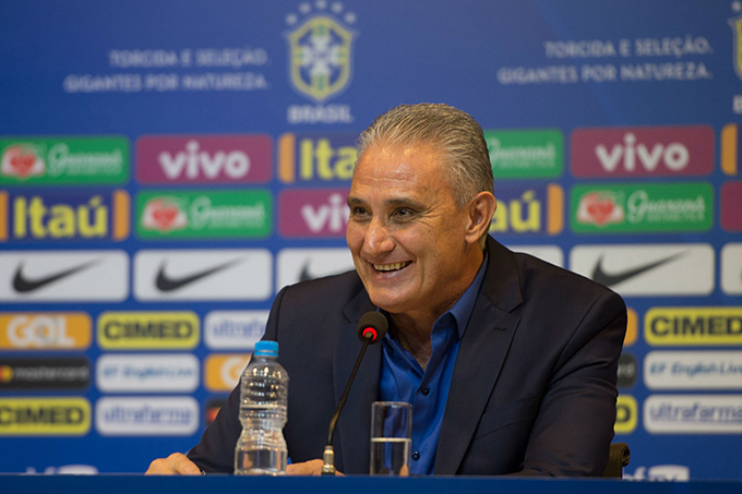 Sem Jesus, Tite faz primeira convocação após a Copa do Mundo