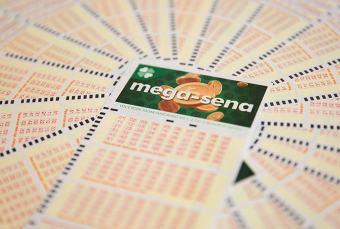 Mega-Sena pode pagar R$ 23 milhões neste sábado
