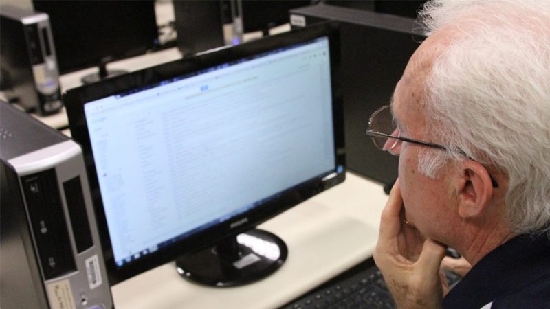  Saiba como pedir aposentadoria por idade pela internet ou telefone