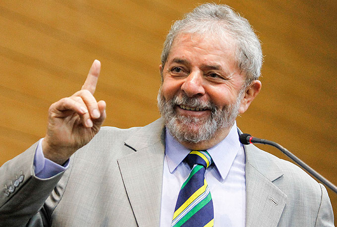 Lula cresce, lidera e alcança 37,3% das intenções