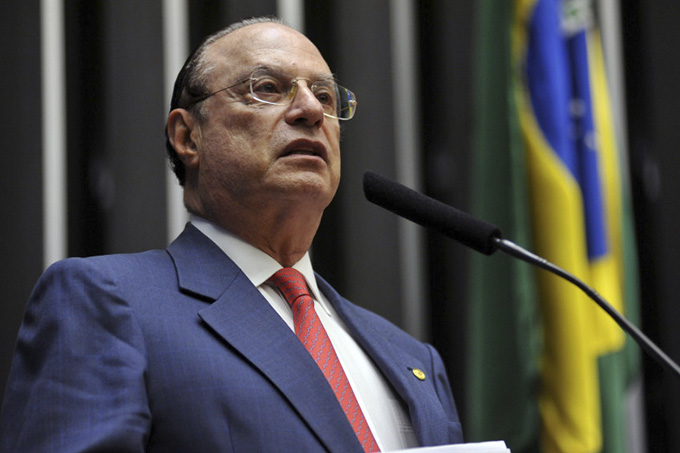 Mesa Diretora da Câmara declara perda do mandato de Maluf