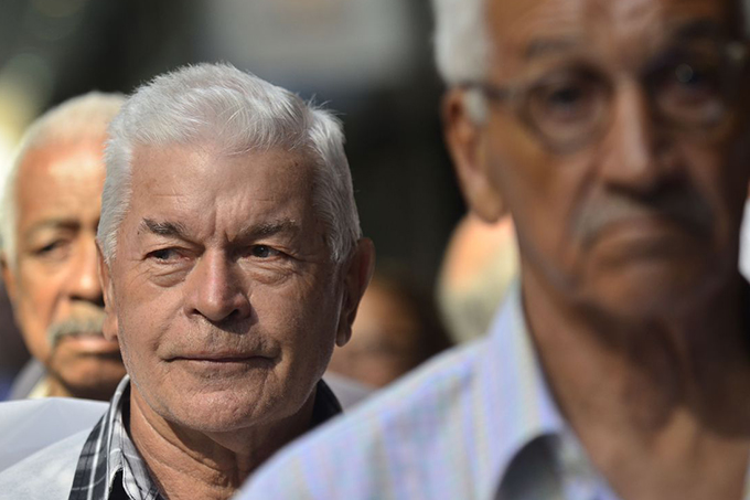 Consulta ao 13º dos aposentados é liberada; saiba quanto vai receber