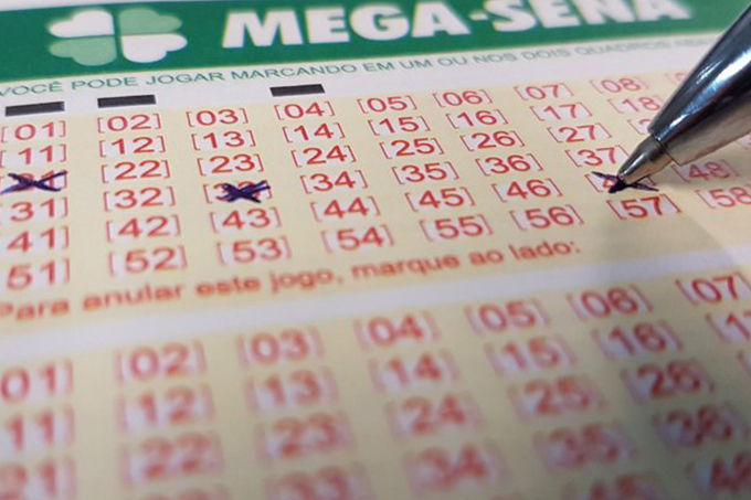Mega-Sena acumula e pode pagar R$ 40 milhões na quarta