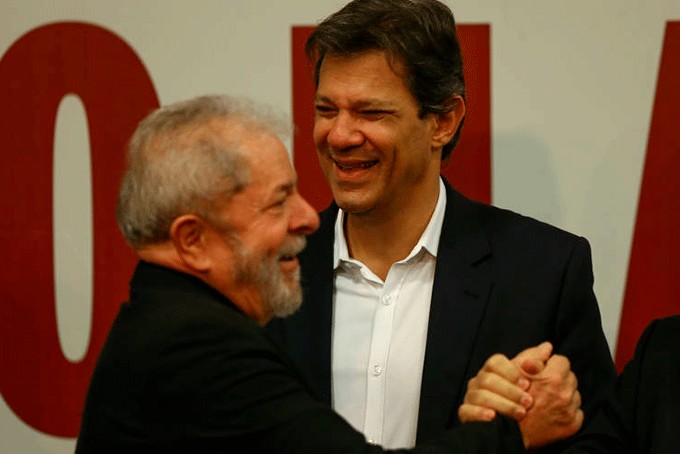 Lula pode transferir até 34% de votos para Haddad, aponta pesquisa