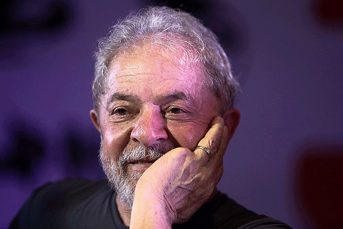 Triplex: Justiça ordena que Lula pague R$ 1 milhão de multa