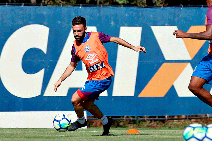Allione vira opção contra o Sport; Élber está suspenso