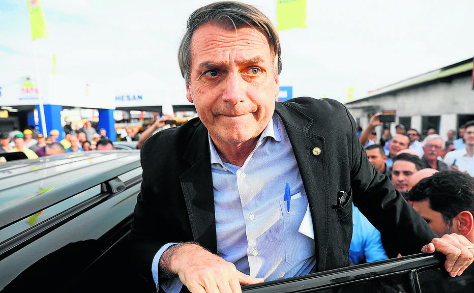Bolsonaro é impulsionado por onda anticorrupção