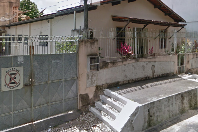 Bandidos invadem casa paroquial, amarram padres e fazem arrastão