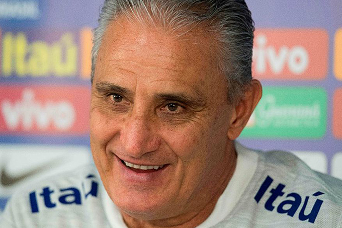 Tite exalta agressividade do Brasil e retomada da alegria
