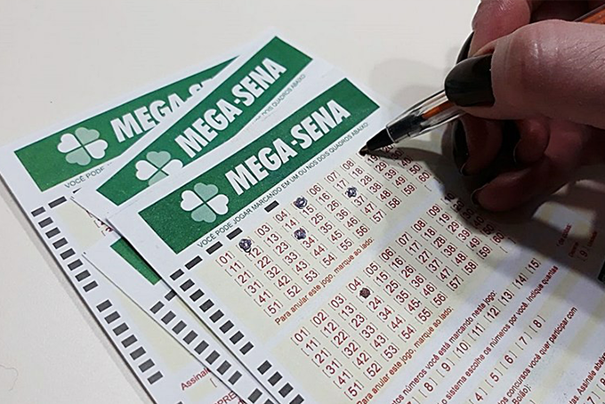 Mega-Sena pode pagar prêmio de R$ 2,5 milhões neste sábado