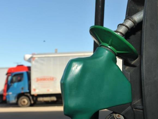 ANP aprova R$ 878 milhões em subsídio para diesel
