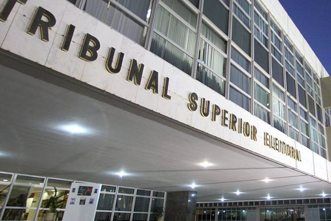 Lei da Ficha Limpa retira 173 candidatos das eleições