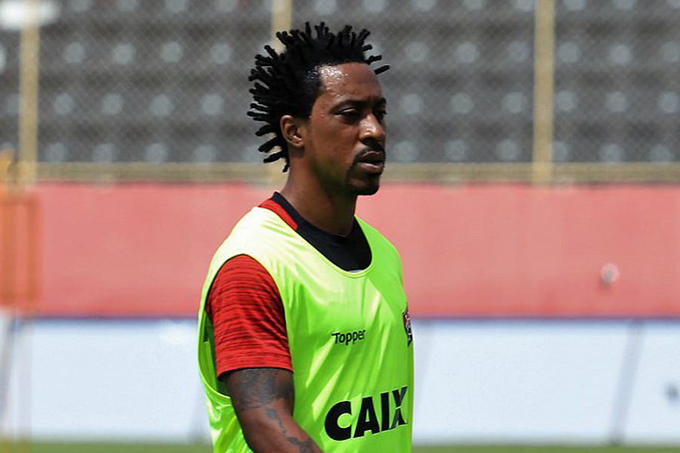 Desfalques do Vitória podem dar nova chance a Arouca