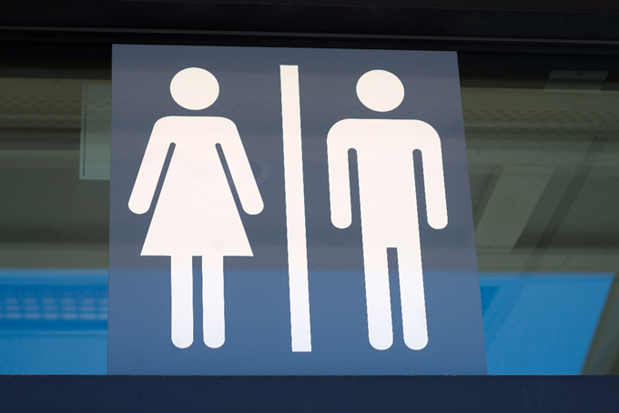 Câmara aprova Lei que proíbe transexuais de usarem banheiros segundo o gênero 