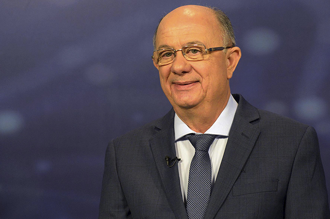Políticos condenam declaração de Zé Ronaldo sobre apoiar Bolsonaro