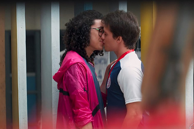 Malhação exibe primeiro beijo entre dois garotos em 23 anos
