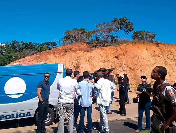 Idoso é morto a tiros em assalto na região da Paralela
