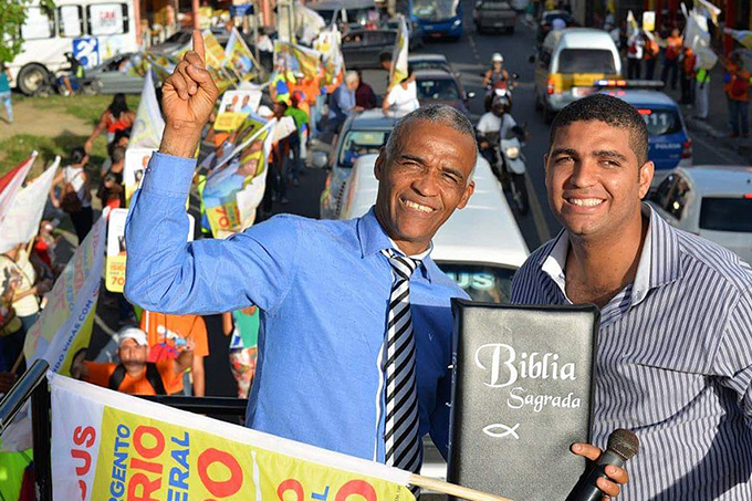 Pai e filho são campeões de votos na Bahia; confira perfis