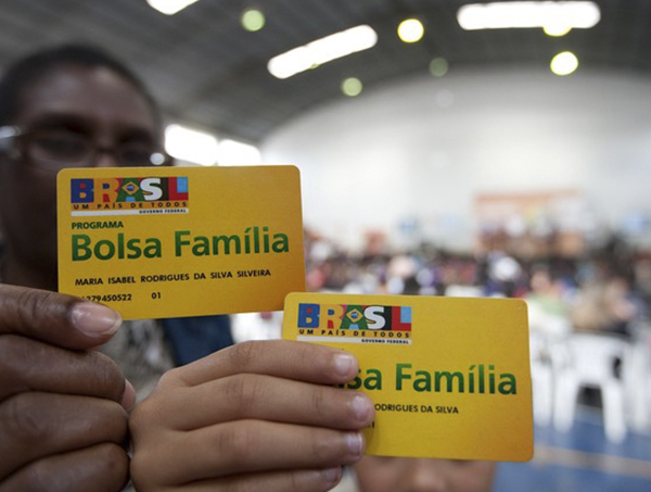 Prefeitura realiza acompanhamento do Programa Bolsa Família