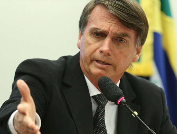 Bolsonaro diz que o melhor plano para a saúde é ter emprego