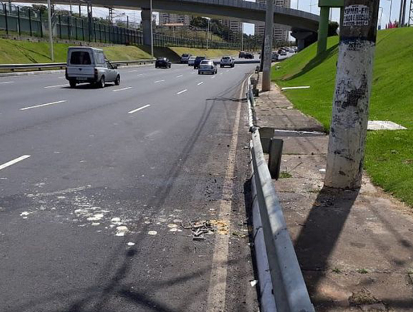 Acidente na Av. Paralela deixa seis feridos nesta madrugada