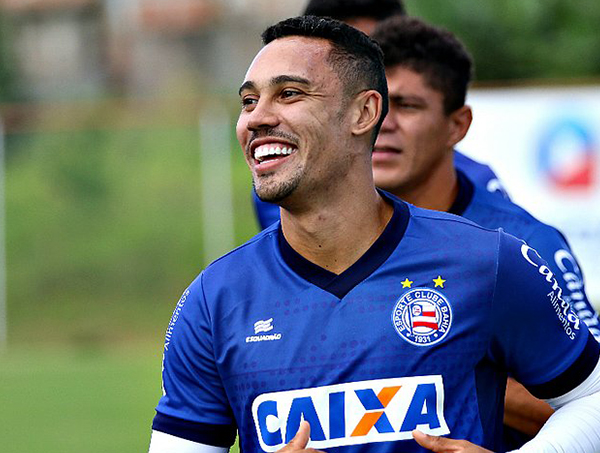 Sem Gilberto, Bahia recebe o Atlético-PR pela Sul-Americana