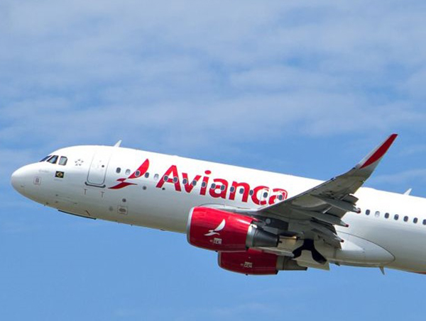 Avião que pousaria em Salvador é desviado para Aracaju 