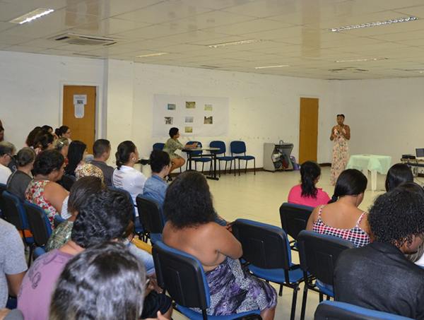 Programação do Outubro Rosa tem palestra sobre violência doméstica