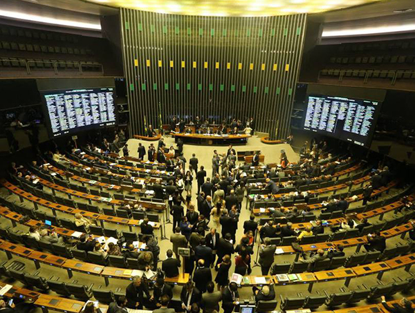 Nova Câmara defende reforma da Previdência, mas rejeita a de Temer
