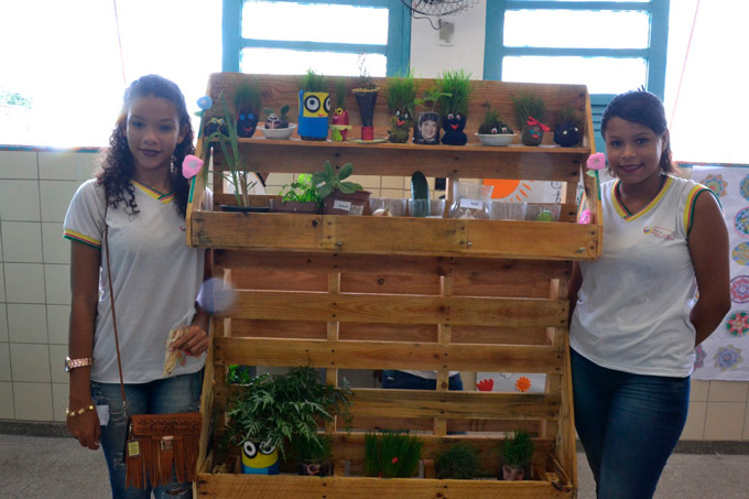 Mostra Pedagógica é realizada na Escola Madre Diamantina