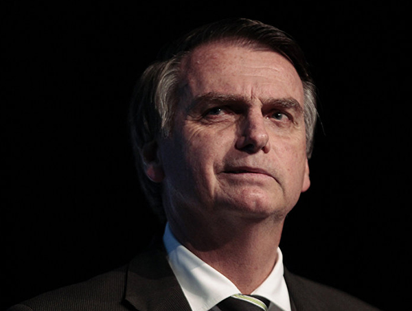 Bolsonaro sugere políticos do DEM em eventual governo